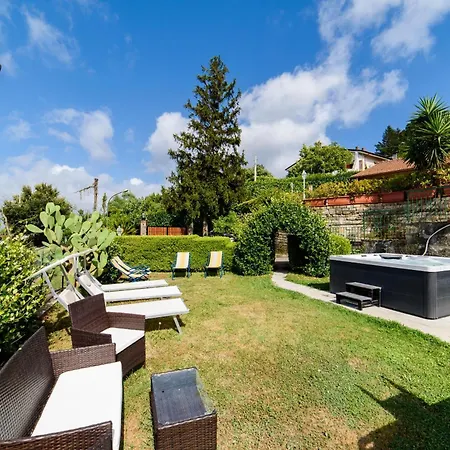 Luisa Jacuzzi And Pool Villa
