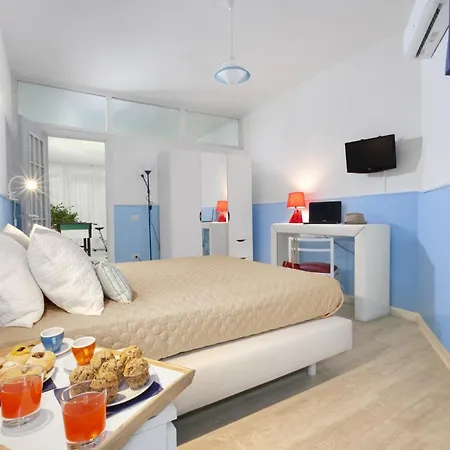 Estate4home - Luisa Jacuzzi And Pool Villa